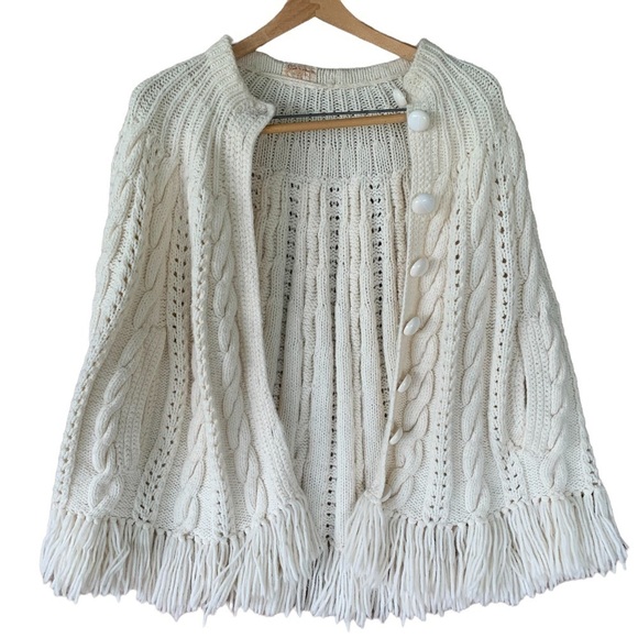 Vintage Handmade Cape Sweater - Picture 1 of 9